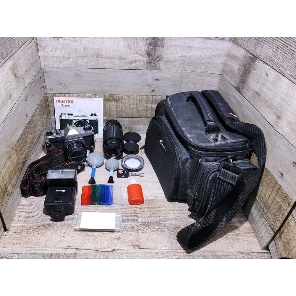 Pentax K1000 35mm SLR w/ 50mm and 80-200mm Lenses Case Flash And Timer Tested